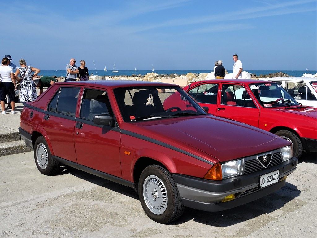 1986 Alfa Romeo 75 1.8